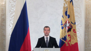 Медведев: Няма да позволим намеса отвън