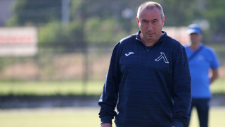 Треньорът на Левски Станимир Стоилов говори пред БНТ за трансферите