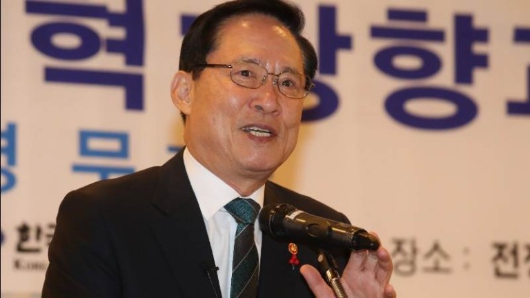 Военният министър на Южна Корея Сон Йон-моо обяви, че комунистическият