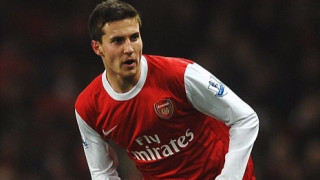 Юношата на Арсенал Конър Хендерсън ще играе утре за