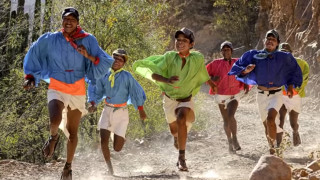 Дълбоко в неприветливите каньони на Мексико живее племе което никога