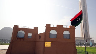 Около 10 000 души се смятат за изчезнали след големите