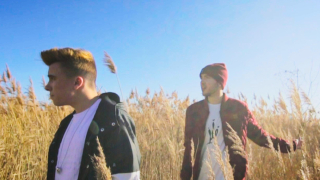 "24/7" на Пламен и Иво е най-излъчваната българска песен в ефира