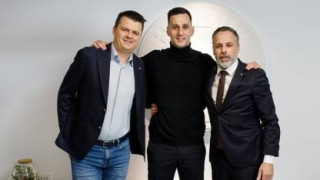 Бившият хърватски национал Никола Калинич подписа договор с Хайдук Сплит до