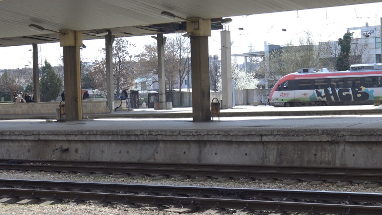 Арестуваха мъжа, подал фалшив сигнал за бомба на Пловдивската гара