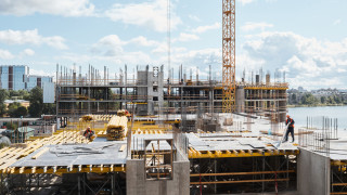 В София се сторят се повече но по тесни жилища Това