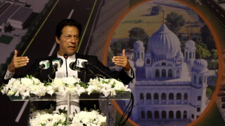 Пакистанският премиер Имран Хан заяви че страната му трябва да