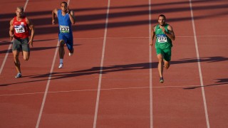 Денис Димитров първи на 100 метра на "Самарско знаме"