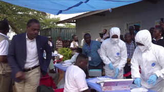 Борбата с ебола в Конго ще продължи месеци наред Очаква