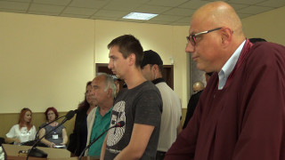 Шофьорът, убил младо семейство, не помнел нищо, но би дал живота си, за да ги върне