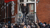 Мексико иска освобождаването на Асандж от британския затвор