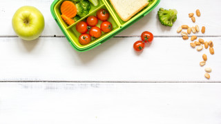 Френски министри и депутати влязоха в спор за безмесно меню