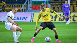 Полузащитникът на Ботев Пловдив Красиан Колев ще доиграе сезона в