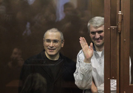 13.5 години затвор за Ходорковски и Лебедев