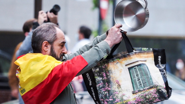 Премиерът на Испания Педро Санчес спечели подкрепата на парламента за