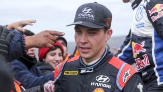 Хейдън Падън с първа победа във WRC