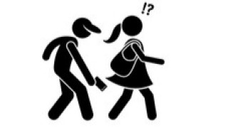 Великобритания забрани тайното снимане под женски поли