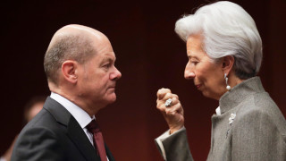 Еврозоната внезапно се оказа пред рецесия и ЕЦБ няма средствата на САЩ и Китай 