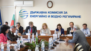 ДКЕВР – новите „господари на мълчанието”