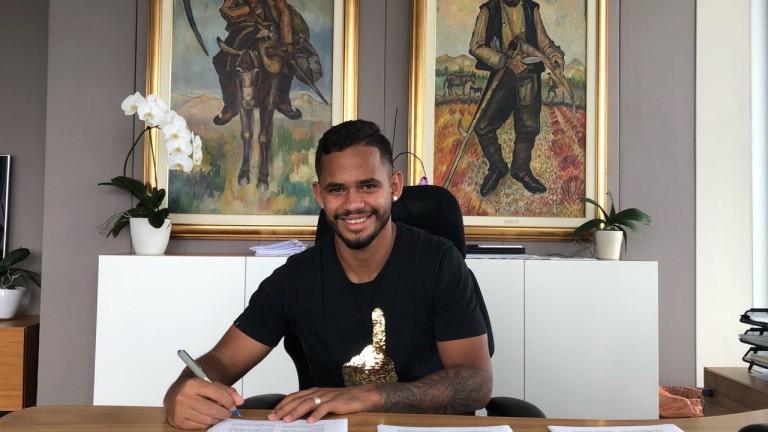 Отборът на ЦСКА привлече в състава си бразилския нападател Евандро