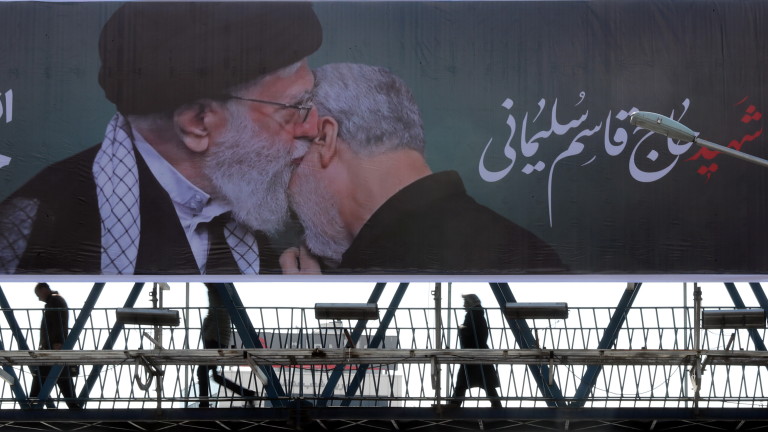 Хаменеи иска сътрудничество в региона, обвинява САЩ за напрежението
