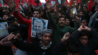 Великобритания е привикала посланика на Иран във външното министерство за