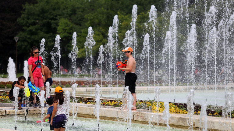 Българите ще изхарчат 86% от месечния си доход за почивка през лятото - Money.bg