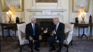 Националната здравна служба на Великобритания не е за заграбване като