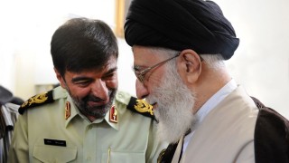 Върховният лидер на Иран аятолах Али Хаменей е назначил генерал