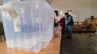 В Казанлък се провежда по въпроса дали общината да поиска