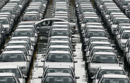 Продажбите на автомобили в България продължават да намаляват