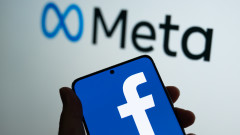 Срив: Facebook изхвърли потребителите си