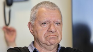 Има три партии които нямат идеологически различия ГЕРБ ДПС