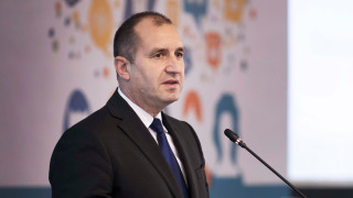 Румен Радев осъди фалшивите новини и кибератаките