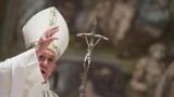 Папа Франциск прикани за възбрана на нуклеарните оръжия 
