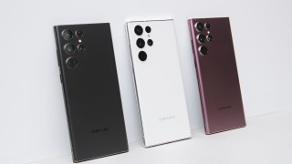 Кои Galaxy телефони ще получат Android 13 преди  края на 2022 г.