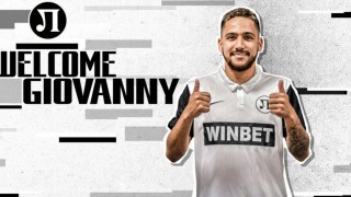 Атакуващият полузащитник на Локомотив Пловдив Джовани Бариани е роден на