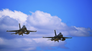 Гръцки ракети земя въздух са прихванали турски изтребители F 16 изпълняващи разузнавателна