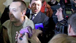 Службите внедрили Алексей Петров в "Лев инс"