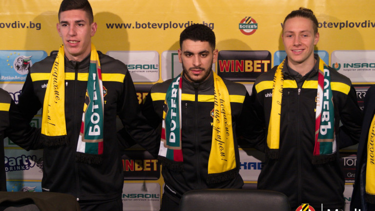 Ботев представи тримата нови футболисти. Те идват от датския Фремад