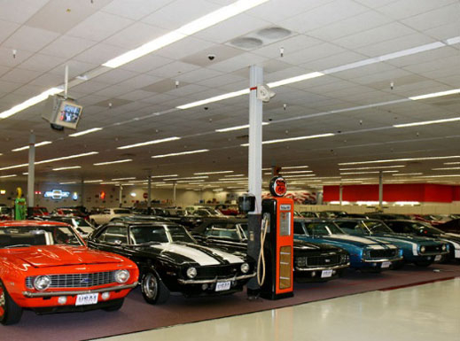 В Калифорния отвори врати музей на мощните автомобили (галерия)