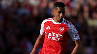 Основен играч подписва дългосрочен договор с Арсенал