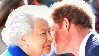 Жестът на кралицата след раждането на Лилибет Даяна