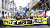  Десетки хиляди в Лондон стачкуват с искане за нов референдум за Брекзит 