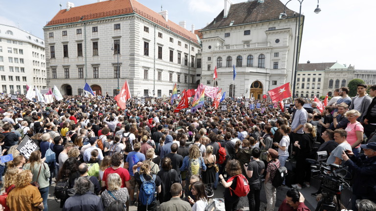 Себастиан Курц свика предсрочни избори в Австрия , съобщават австрийски