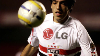 Защитник на Сао Пауло пред трансфер в Милан