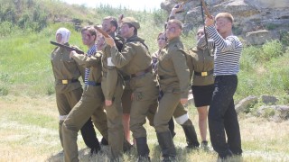 В руския колеж, където загинаха 21 души, са разигравали военни сцени