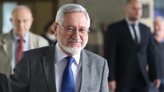 Последните часове показаха че трудно можем да постигнем разбирателство за