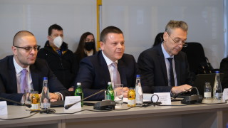 Корабът Vera Su в момента се намира поставен на сух