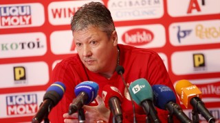 Треньорът на ЦСКА Любослав Пенев ще говори пред медиите преди